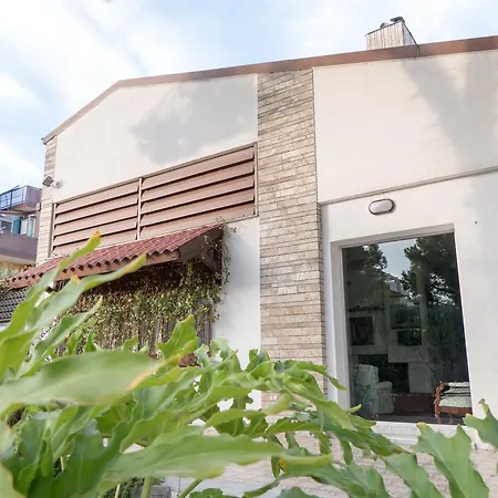 Yucca & Bed & Breakfast Trani