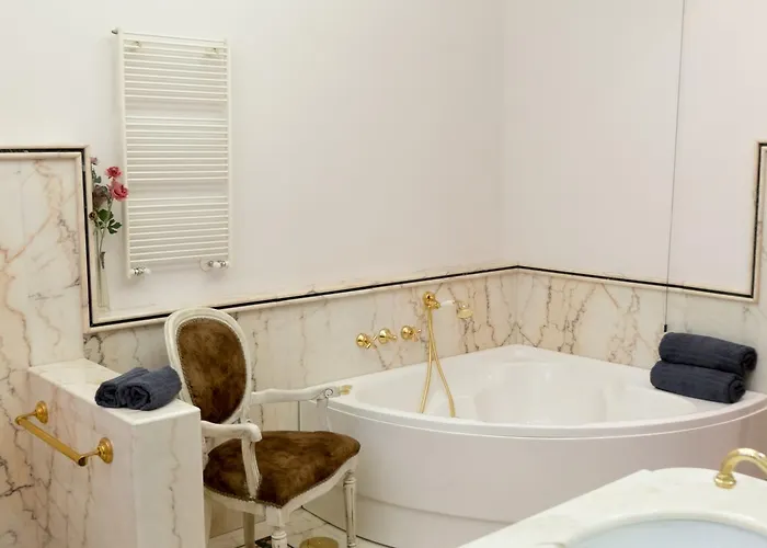 Oda ve Kahvaltı Yucca &